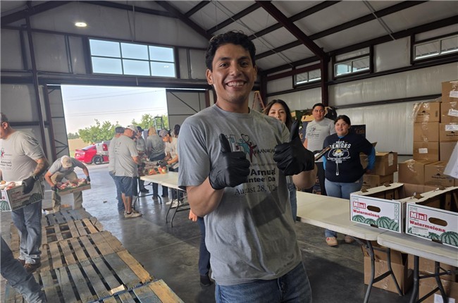 JL Gray Employees Participate In The 8th Annual Volunteer Day